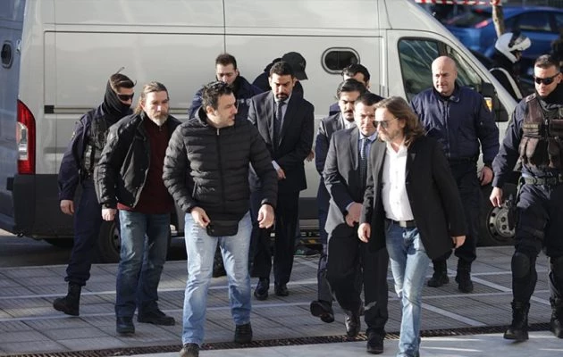 Ελβετική εφημερίδα: Η Τουρκία απειλεί με απαγωγή των «8» από το ελληνικό έδαφος